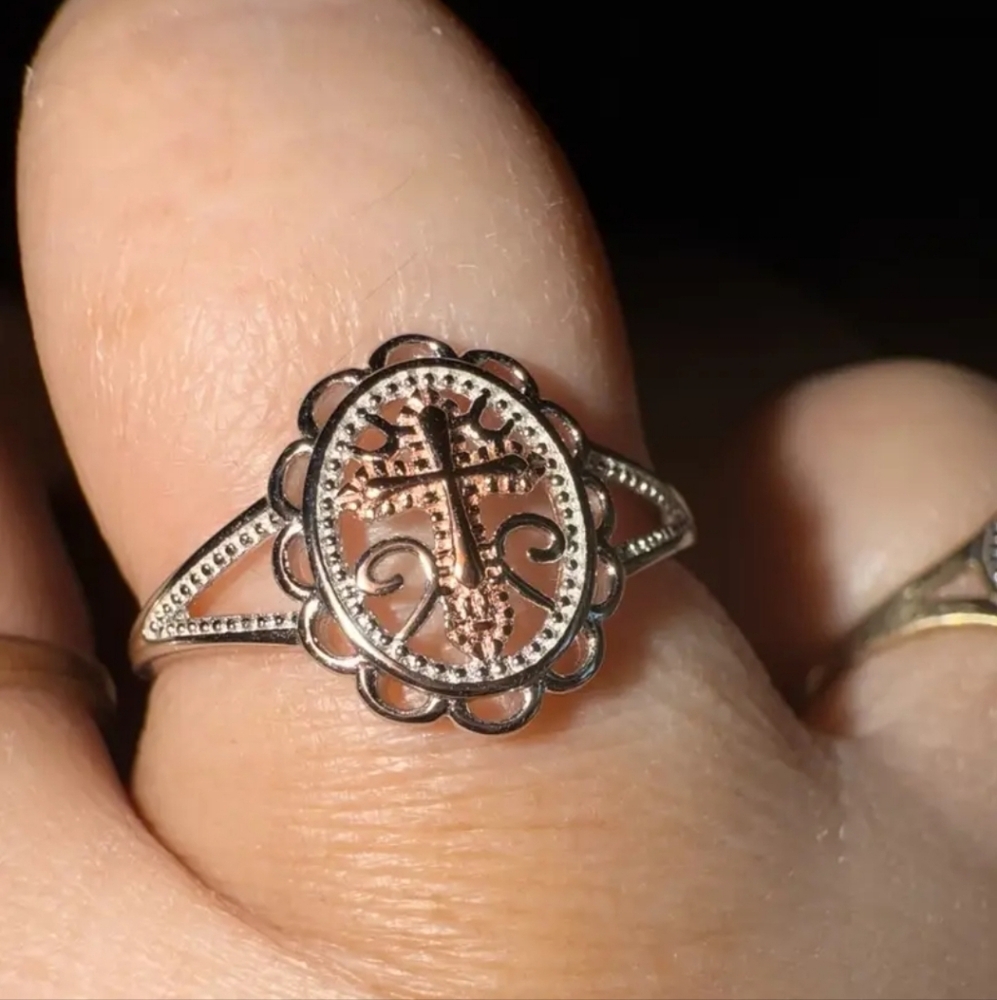 Women's Sterling Silver Cross Ring Sz 8